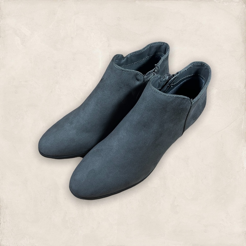 Women Style and Co. Wileyy Ankle Booties